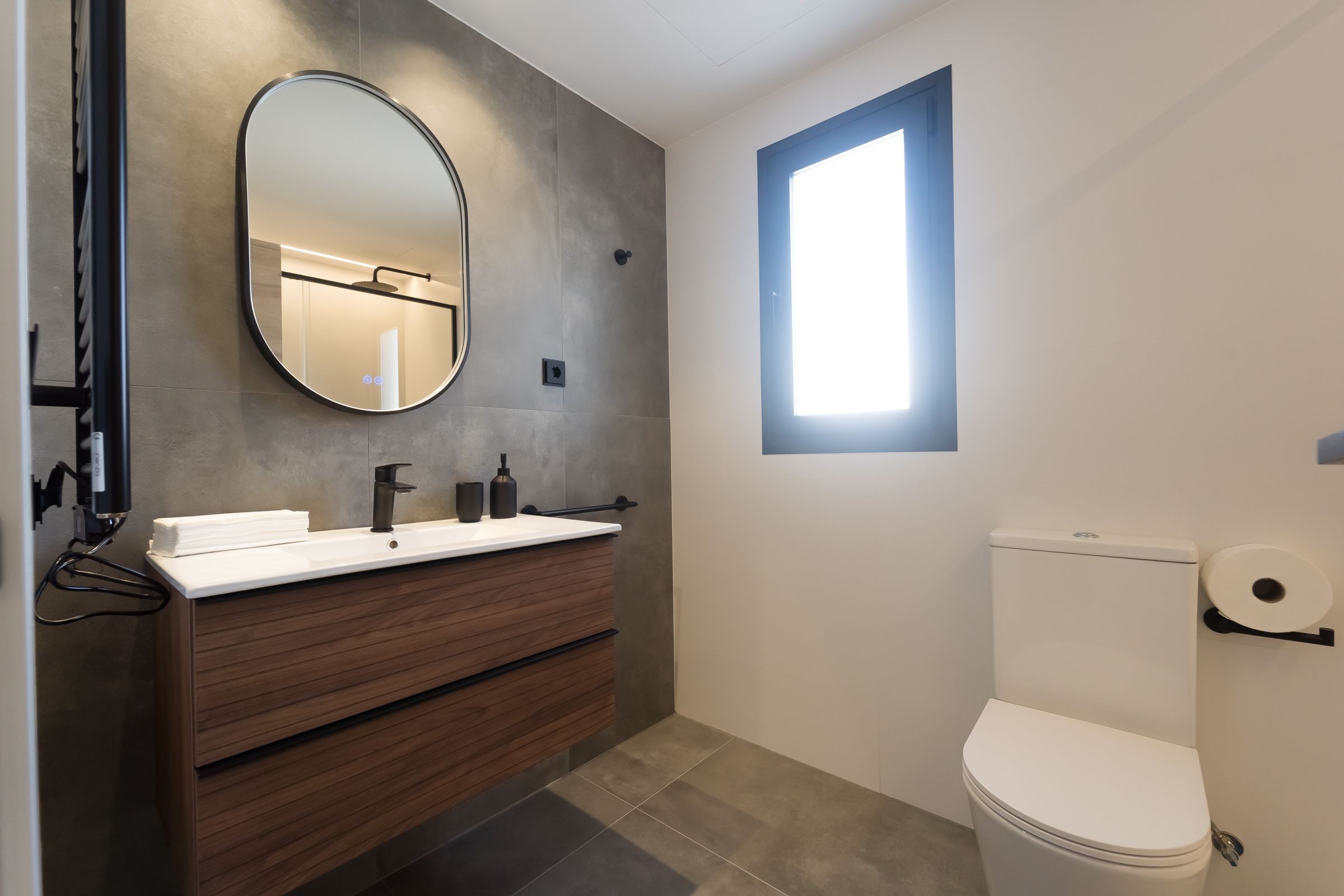 Levansur Home Seven view 9