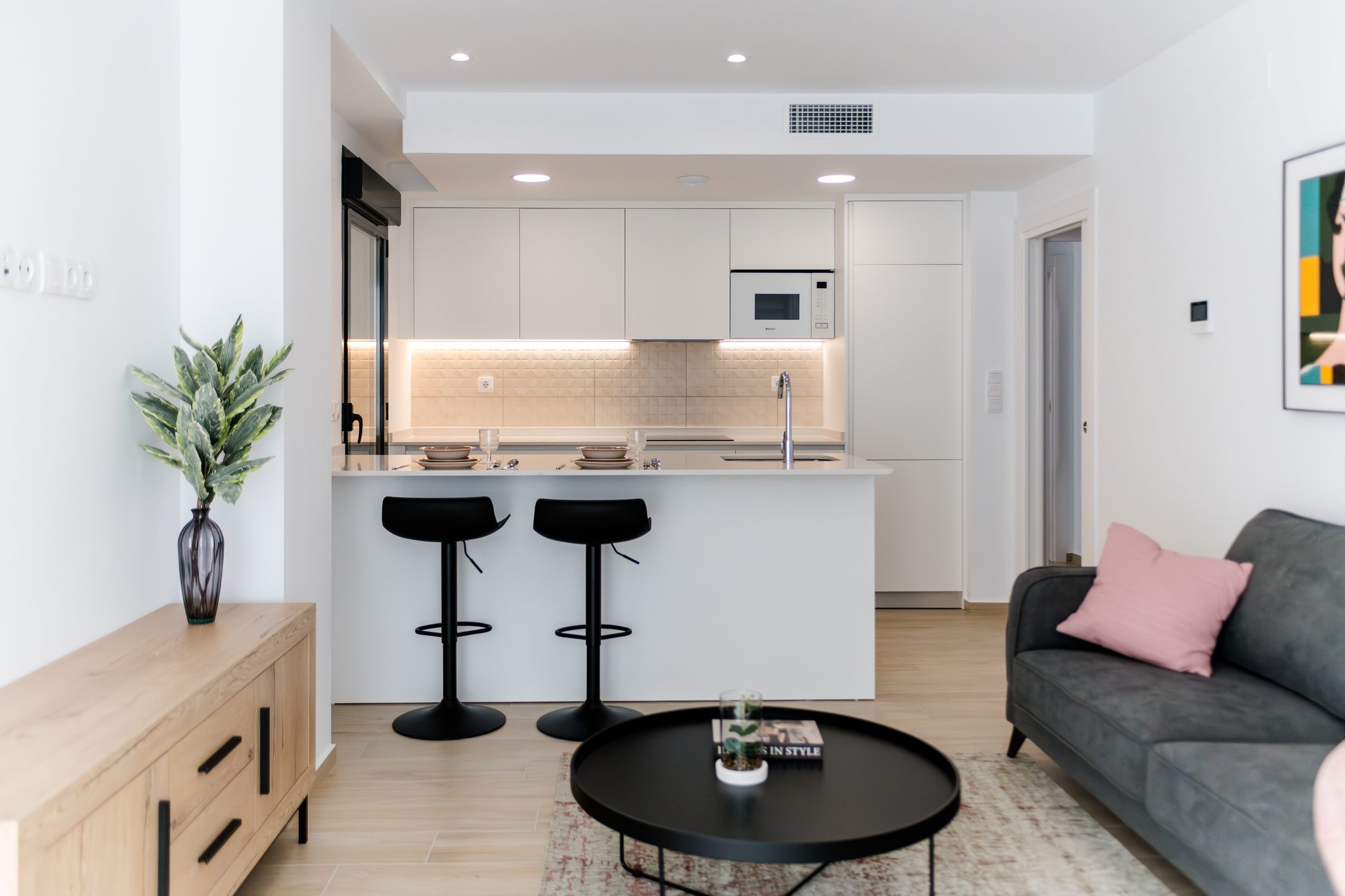 Levansur Home Five view 15